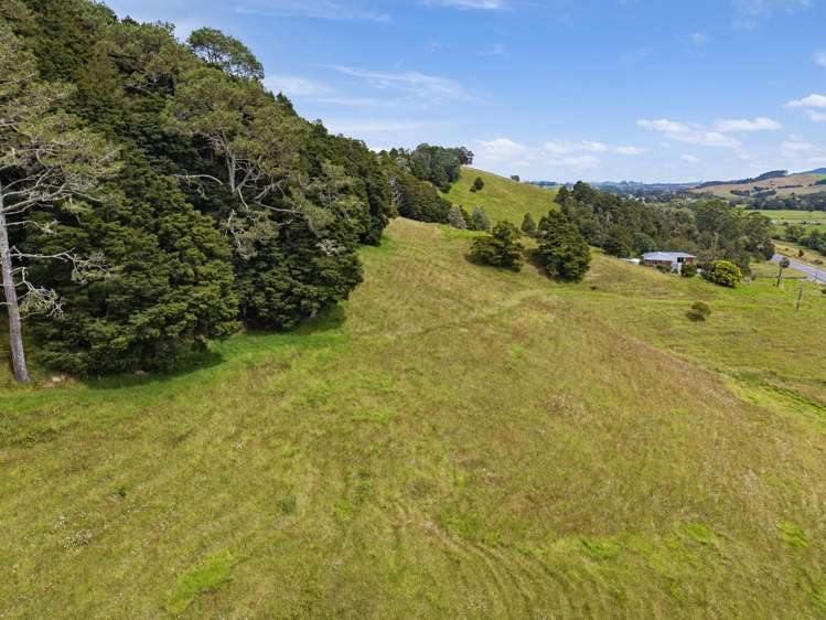 2321 State Highway 1 Hukerenui_27