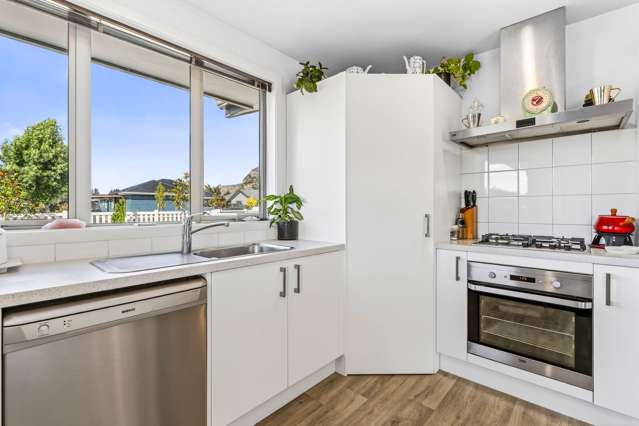 18 Finch Street Albert Town_4