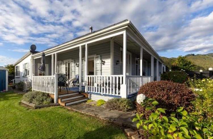 64 Shiel Street Reefton_20