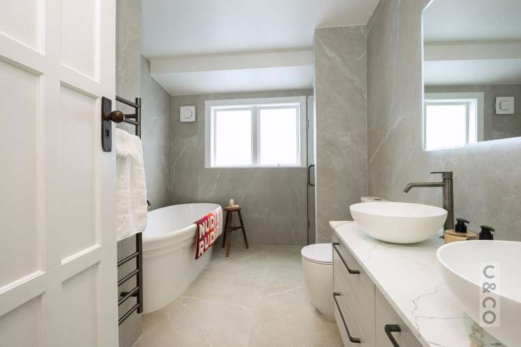 2 Queen Street Riverhead_16