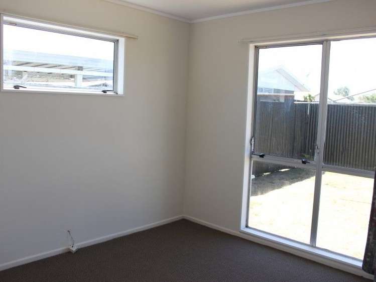 311 Flaxmere Avenue Flaxmere_8