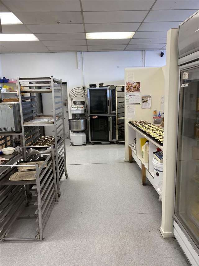 Bakery and Lunchbar Addington_1