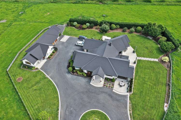 303 River Road Ngatea_27