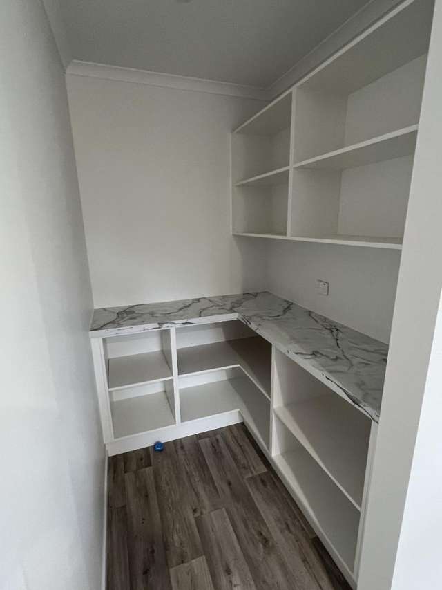 24 Oliver Street 11385_2