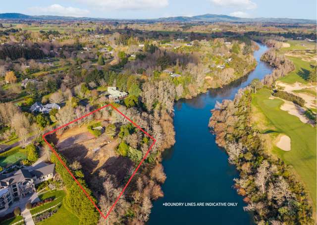 Riverside Blank Canvas with Golf Course Views