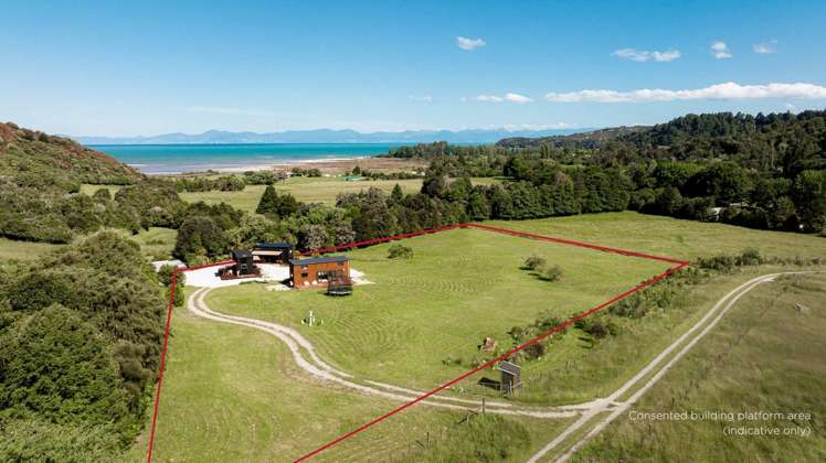 70 Harvey Road Marahau_1