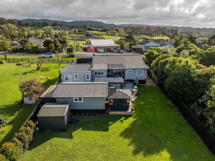 84 Shaw Road Oratia Waitakere City Houses for Sale One Roof