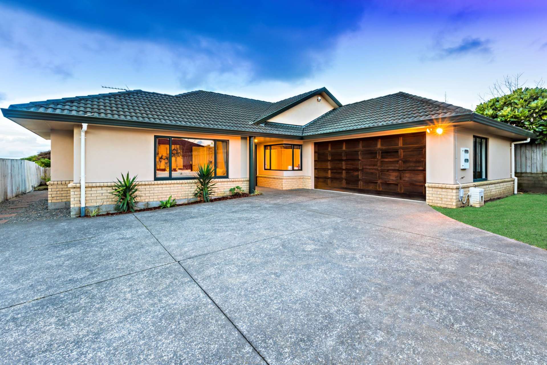 16 Monivea Place East Tamaki Heights_0