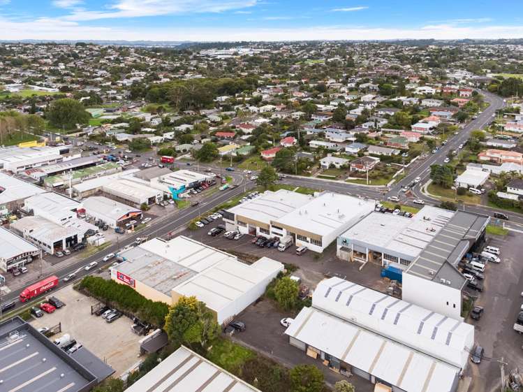 179 Archers Road Wairau Valley_13