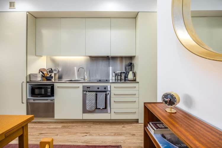 105/22 Fisher Point Drive Freemans Bay_10