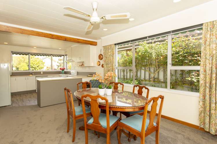 12 Queens Drive Allenton_3