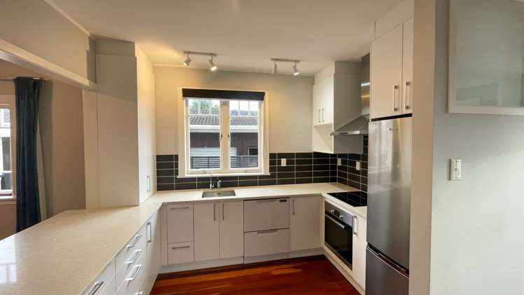 22 Erson Avenue Royal Oak_3