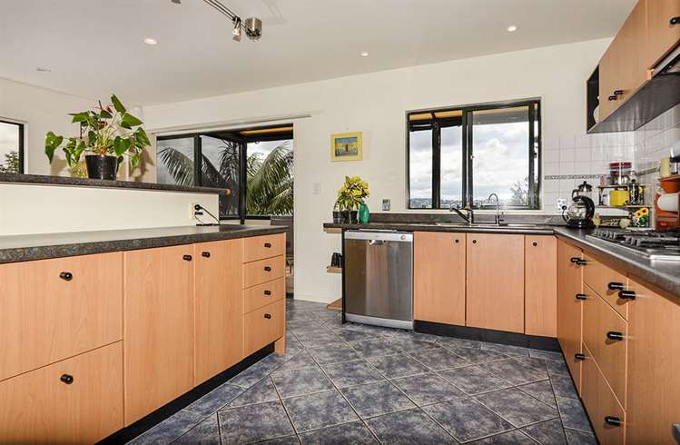 2/14a Kiwi Esplanade Mangere Bridge_3