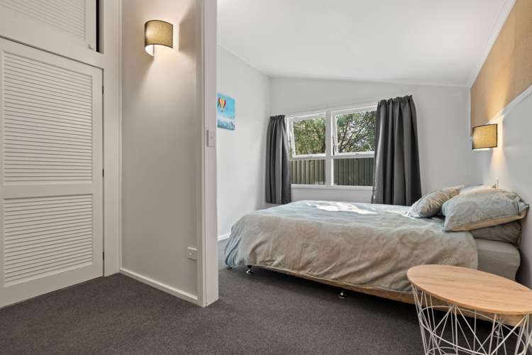 11 Derby Street Solway_12