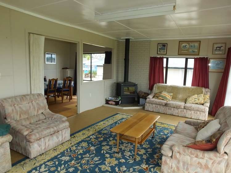 937 East Coast Road Kaiaua_5