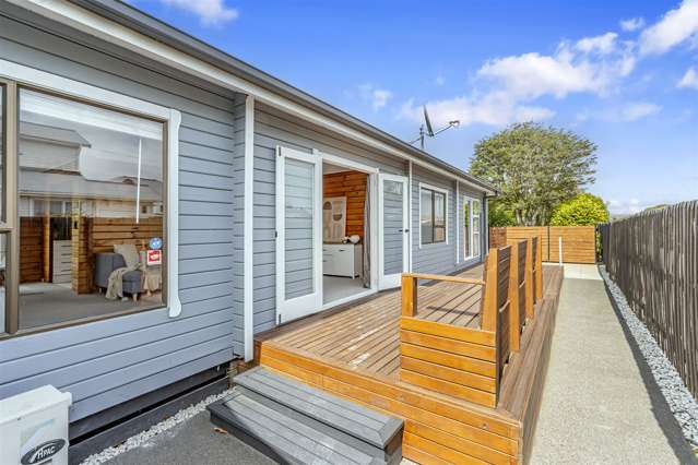 2/293 Burwood Road Burwood_1