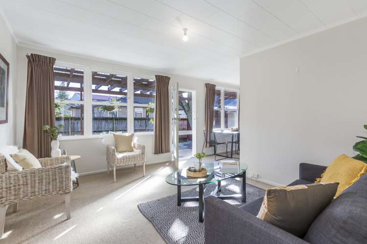 29 Elizabeth Street Orewa_6