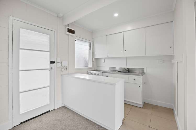 24/32 Blockhouse Bay Road Avondale_9