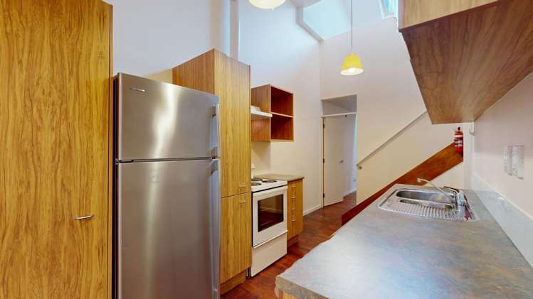 11/14 Alpha Street 2185_6