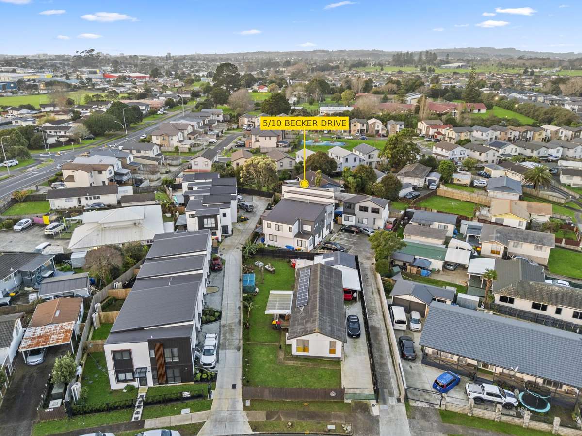 5/10 Becker Drive_0