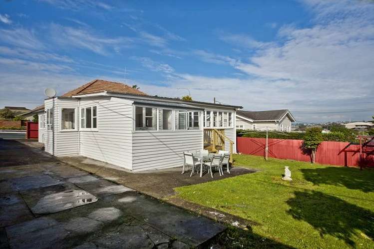 25 Esmonde Road Takapuna_1