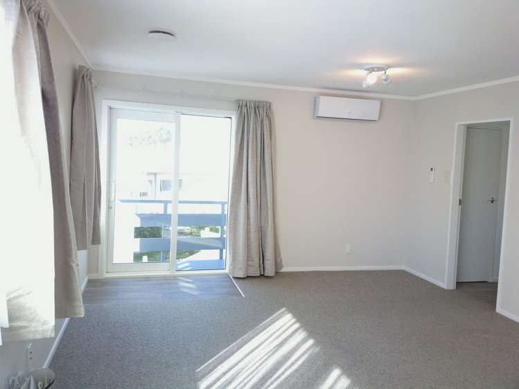 2/43 Edgecombe Street Newlands_6
