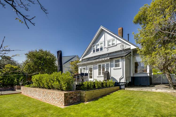 53 Napier Terrace Hospital Hill_17