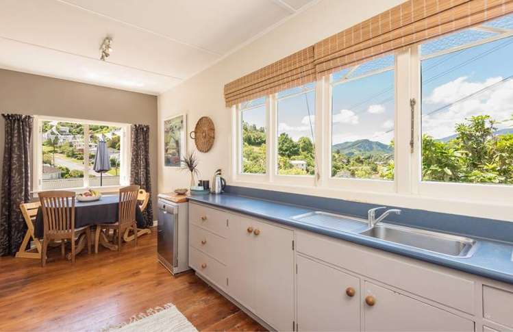 62 Montreal Road Toi Toi_6