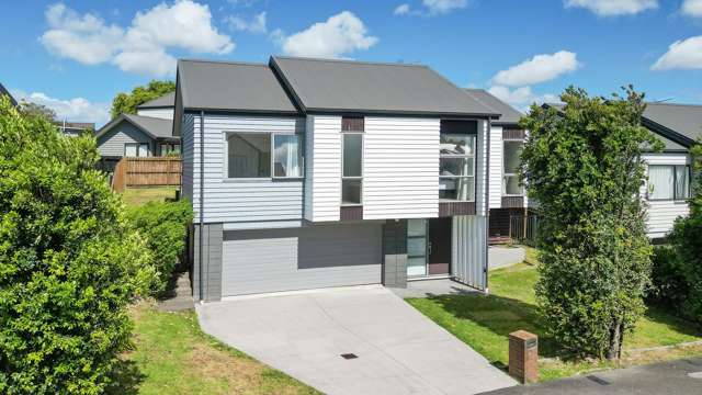 76 Castledine Crescent Glen Innes_2