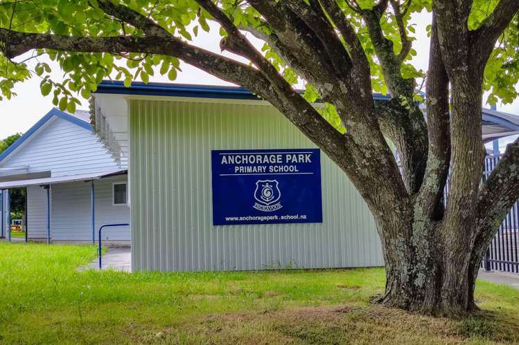 3/14 Swan Crescent Pakuranga_10