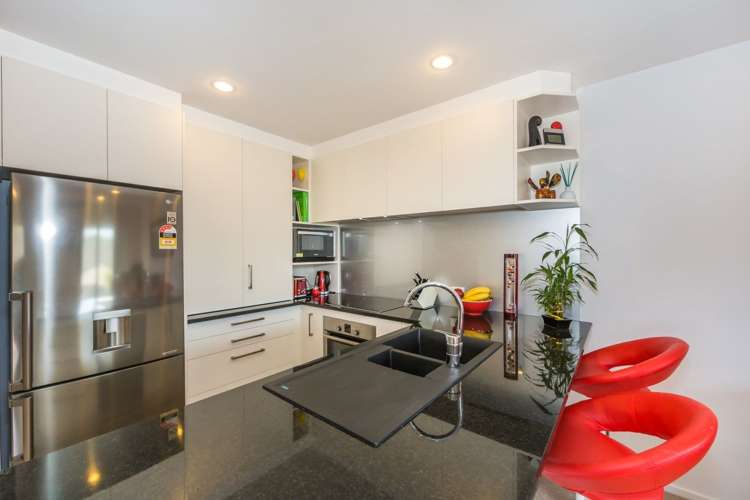 6/14 Fields Parade Oteha_12