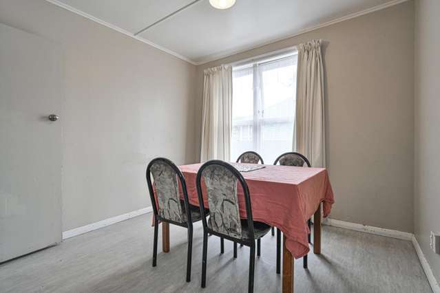 1023 Bledisloe Street Raureka_2