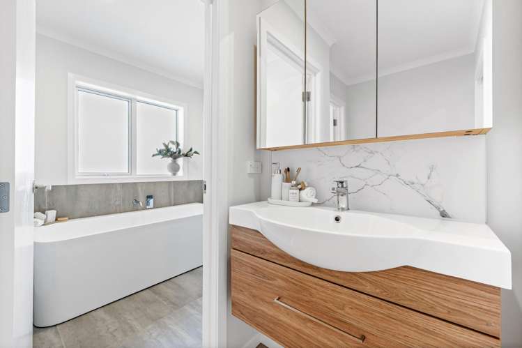 72a Waimumu Road Massey_17