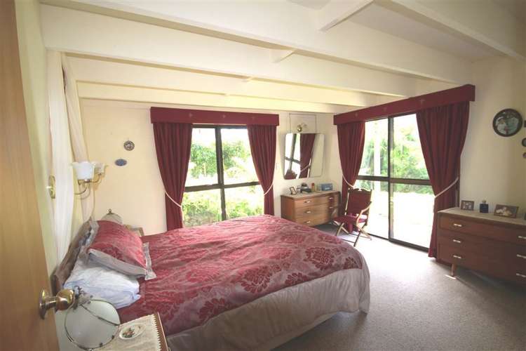 3184 Archers Road Tennyson Inlet_6