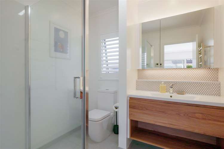 11 Talbot Road Northwood_13