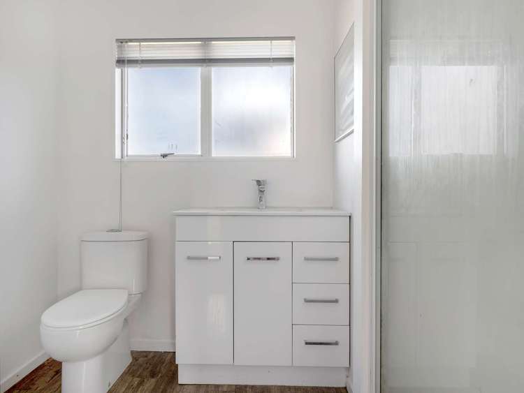 20b Kentucky Crescent Nawton_19