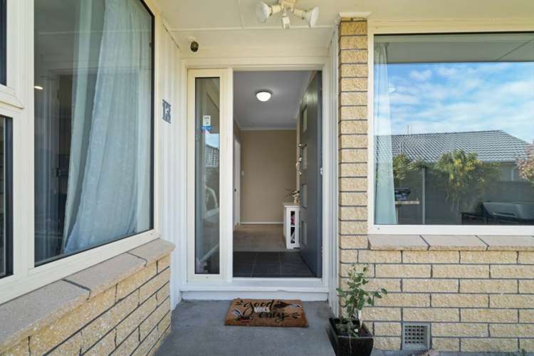 13 Kathleen Crescent Hornby_2