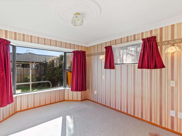 633a Queen Street East Levin_3