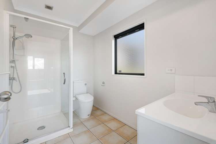 15 Black Teal Close Unsworth Heights_12