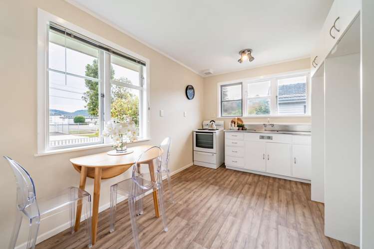 1/6 Oxford Crescent Ebdentown_6