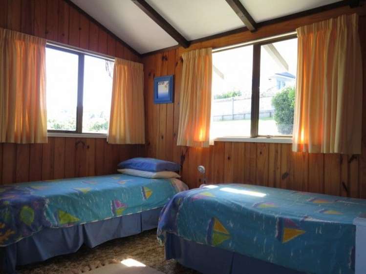 139 Bambury Place Onemana_12