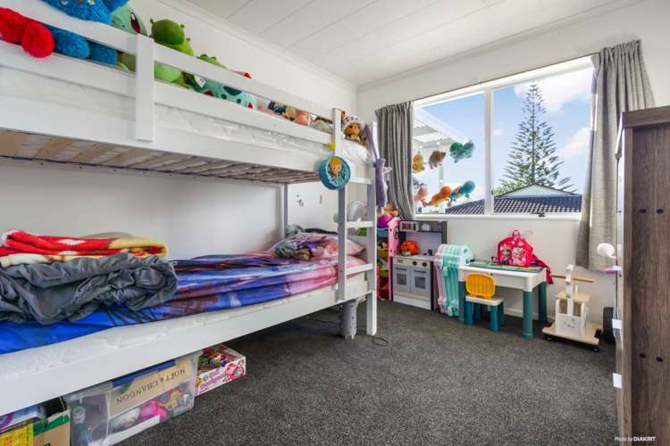 2/21 Solar Road Glen Eden_12