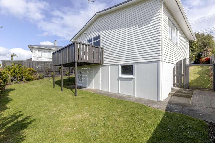 199 Seaview Road Westown_12