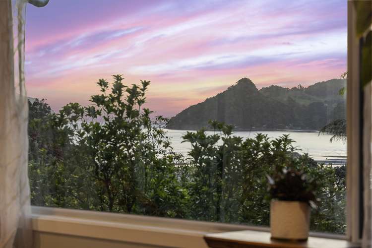 2e Foster Avenue Huia_21