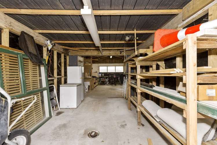 12a Tuakana Street Point England_16