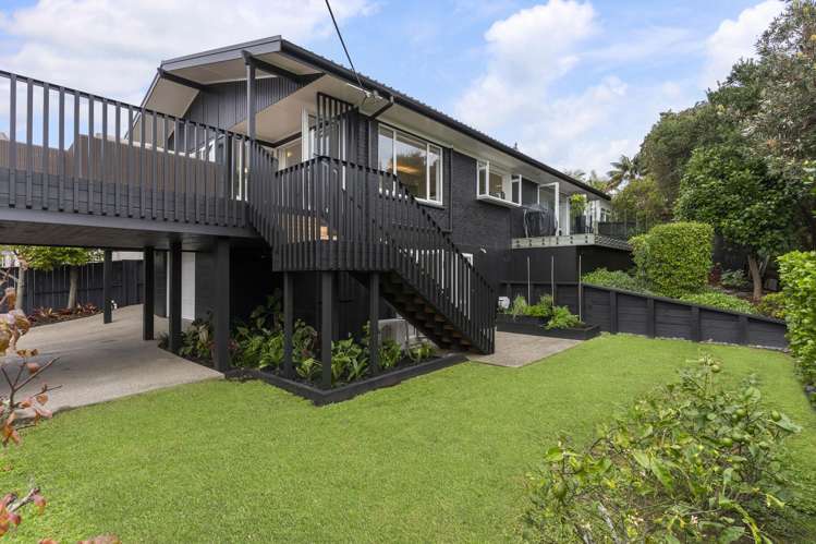 1 Kilduff Place Mairangi Bay_3