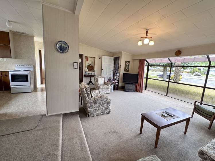 72 Flaxmere Avenue Flaxmere_11