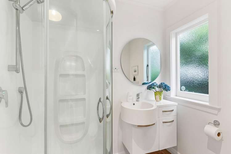 2a Hollywood Avenue Royal Oak_12