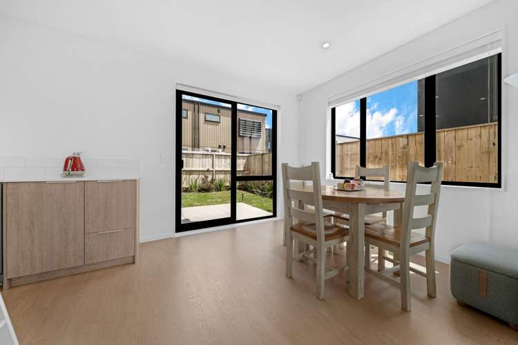 26 Koura Road Flat Bush_6