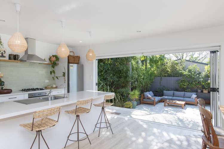 61 Lloyd George Road Wainui_3